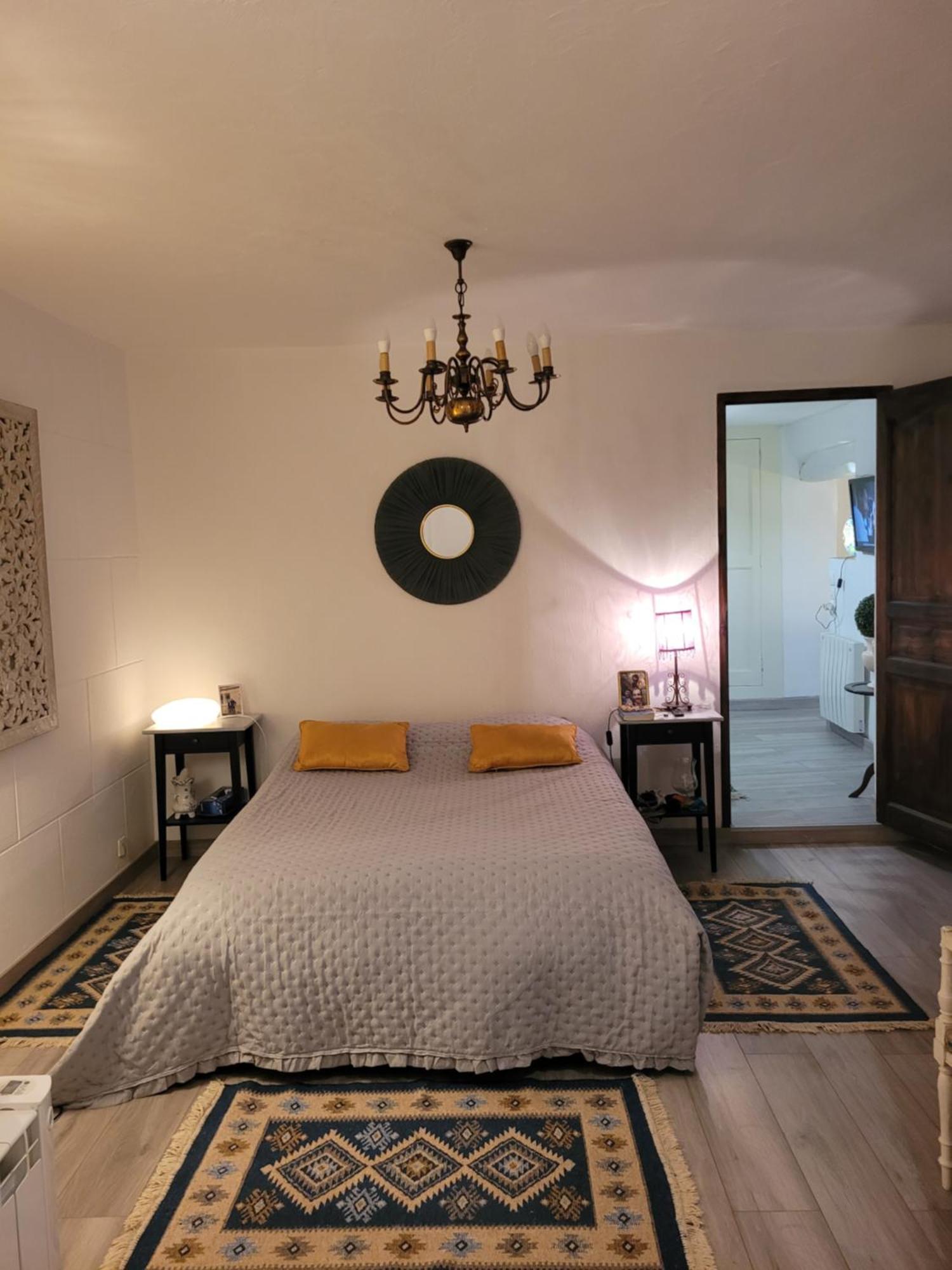 Le Rocher Appartement Cotignac Buitenkant foto